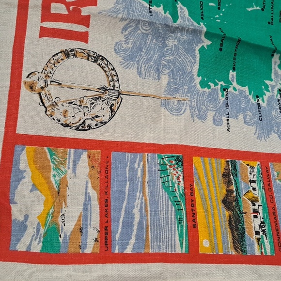 Vintage Irish Linen Map Tea Towel Ireland NWOT 1980 Tapestry - Picture 3 of 7